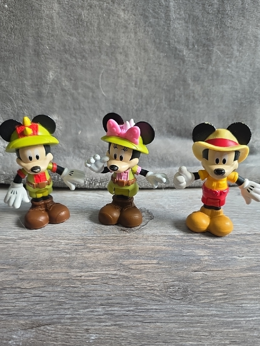 Disney Safari Mickey & Minnie Figures